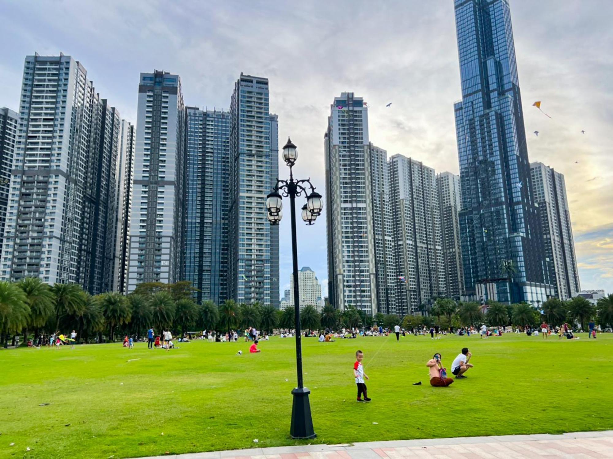 Sky Park Apartment - Vinhomes Central Park Ho Şi Min Dış mekan fotoğraf